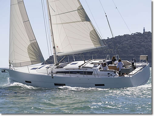 Rent the 4 cabins yacht Dufour - 430