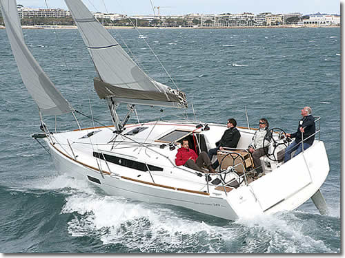 Rent the 3 cabins yacht Jeanneau - Sun Odyssey 349