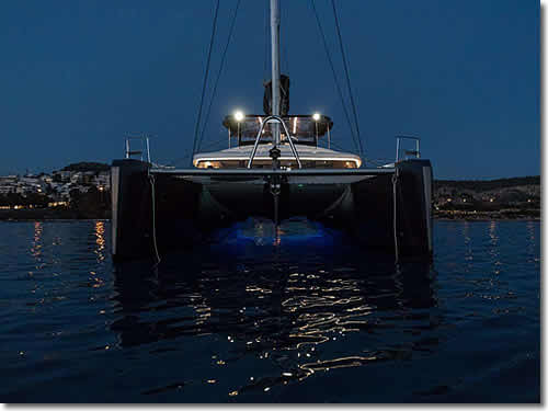 Rent the sailing yacht Lagoon - 52
